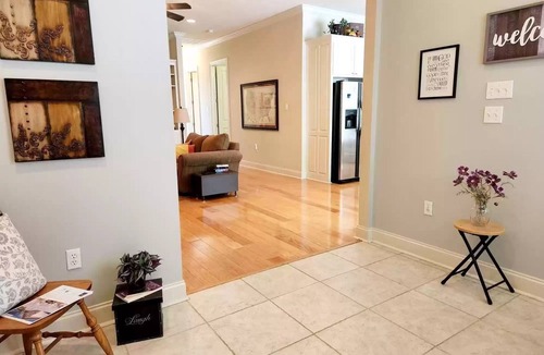 Burnside House | Fully furnished home perfect for traveling professionals