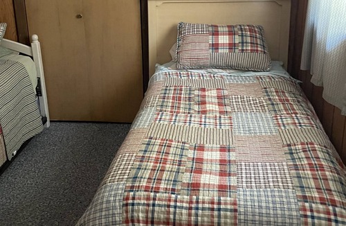 Porterfield Cabin | Fun Cabin Northern Wisconsin on the Menominee river!