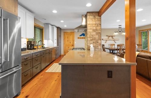 Duluth House | Furnished Monthly Rental | Spirit Lake Home