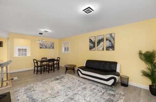 Redford House | Furnished Private Room in a Spacious Shared Home#3