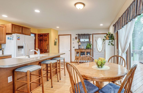 Coldwater House | Garage Game Room, Bar: Coldwater Lake House!