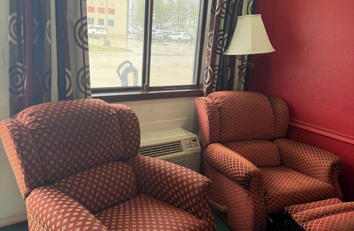 Sullivan Hotel | Gateway Inn