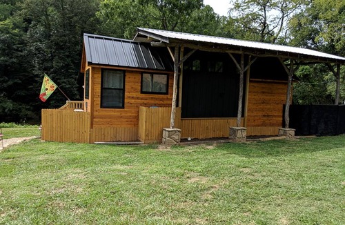 Bear Lake Reserve Cabin | Glamping in North Carolina for Weekend Getaways near Asheville