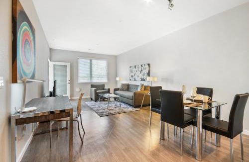 Menlo Park Apartment | Global Luxury Suites in Menlo Park
