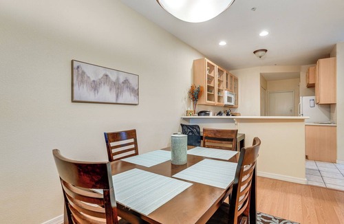 Superstition Lakes Condo | Golf Course Views! Relaxing & Convenient Mesa Unit