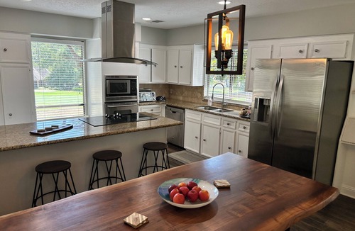 April Sound House | Golf Course Views + Treehouse Vibes