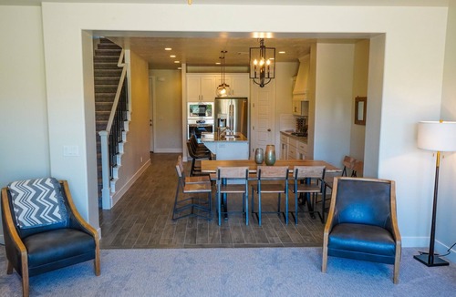 St. George Villa | Golf Course Views, Sleeps 14 - Private Hot Tub
