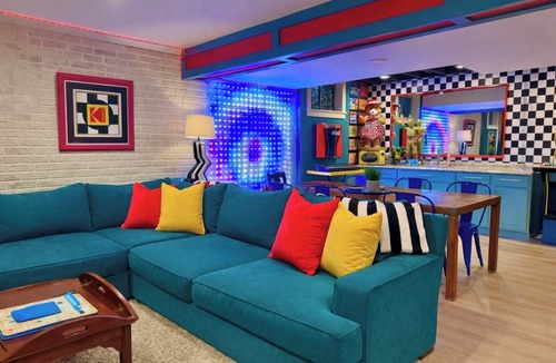 Bloomington House | Golf Simulator, hot tub, best location!