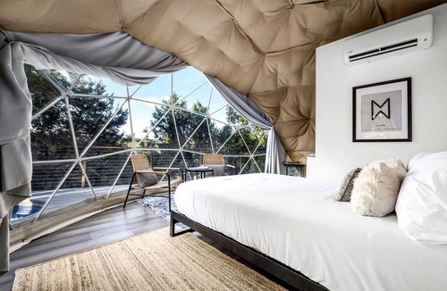Oatmeal Cabin | Gorgeous Glamping Dome near Marble Falls for Couples Getaways, Texas