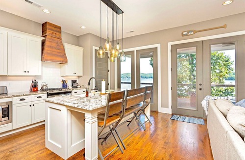 Spring City House | Gorgeous Lake Home, Private Boat Dock | Sleeps 11