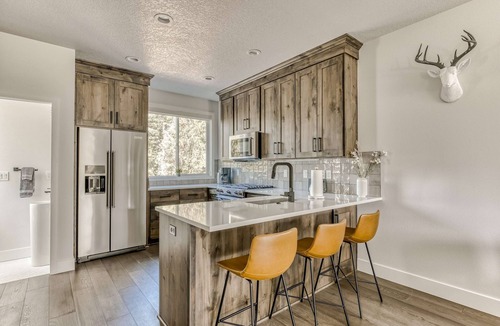 Government Camp House | Government Camp Chalet - Your Ultimate Ski Retreat in the Cascades
