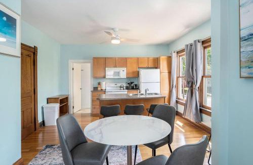 Grand Haven Apartment | Grand Harbor Apartments 3 - 200
