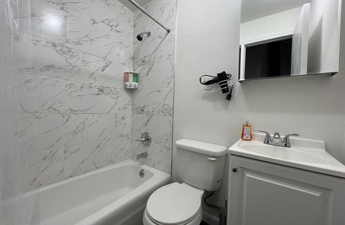 Central Park West Apartment | Grand Upper West Side Suite, Sleeps 8+, Steps to Central Park