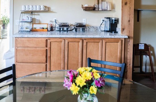 Grass Valley Hotel | Grass Valley Courtyard Suites