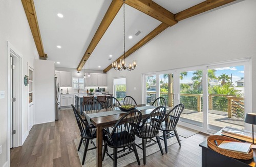 Villa Primera House | Great 4 bedroom, 2.5 bath home on beautiful Pensacola Beach!