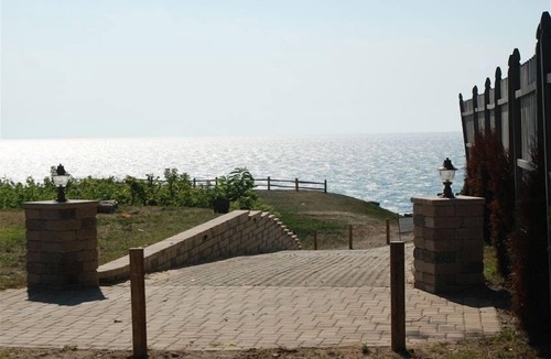 Lake Michigan Beach Villa | GREAT END OF SUMMER dates still available. Book before they are filled!