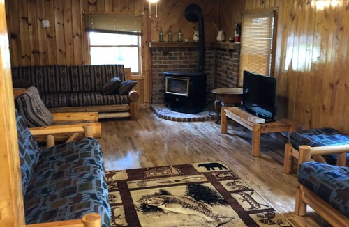 Eagle River Cabin | Great Location, Quiet, Waterfront, Family Friendly