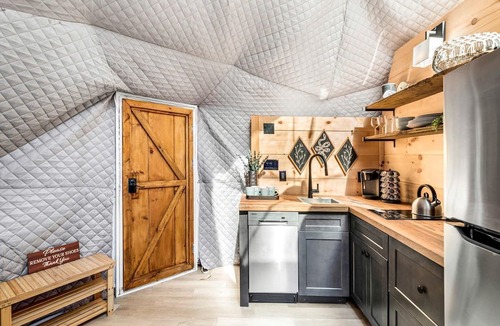 Cosby Cabin | Great Luxury Dome for Unique Places to Stay in Tennessee