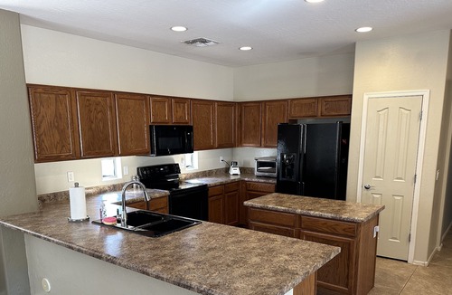 Seville House | Great quiet golf community