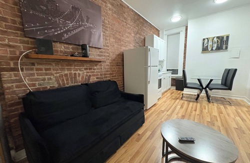 Hell's Kitchen Apartment | Group-Friendly Duplex Near Broadway, Walk to Times Square