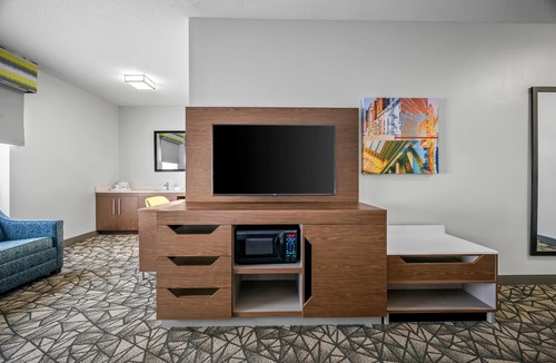 Bloomington Hotel | Hampton Inn Bloomington West