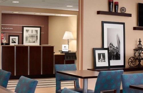 Braintree Hotel | Hampton Inn Boston/Braintree