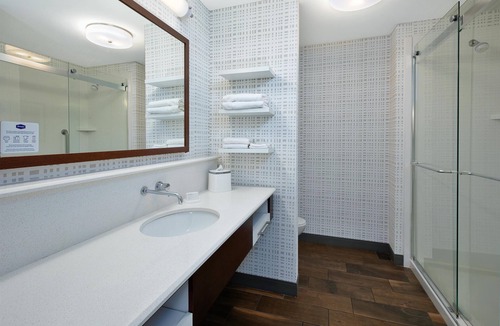 West Bloomfield Hotel | Hampton Inn by Hilton West Bloomfield Novi