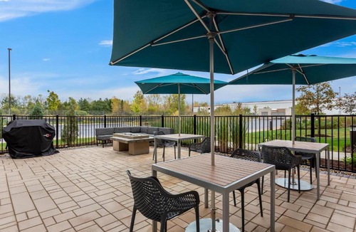 Huntley Hotel | Hampton Inn By Hilton Huntley Chicago