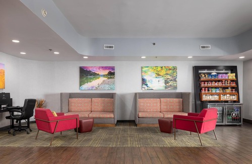 Carrollton Hotel | Hampton Inn Carrollton