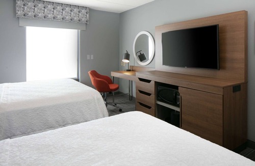 Dubuque Hotel | Hampton Inn Dubuque