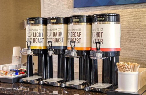 Elkhart Hotel | Hampton Inn Elkhart