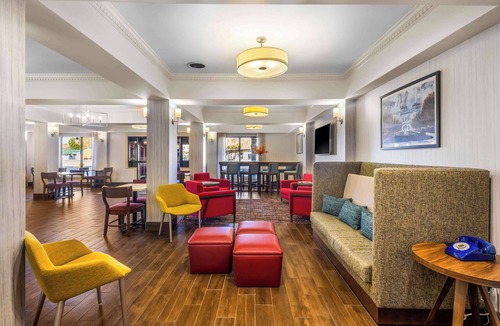Marion Hotel | Hampton Inn Marion