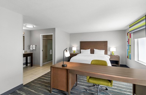 Otterbien Home Hotel | Hampton Inn Middletown