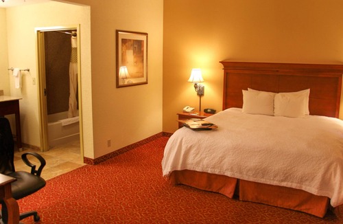 Grenada Hotel | Hampton Inn & Suites Grenada