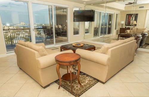 Holiday Isle Condo | Harbor Landing 902B