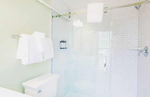 Mackinac Island Bed & Breakfast | Harbour View Inn