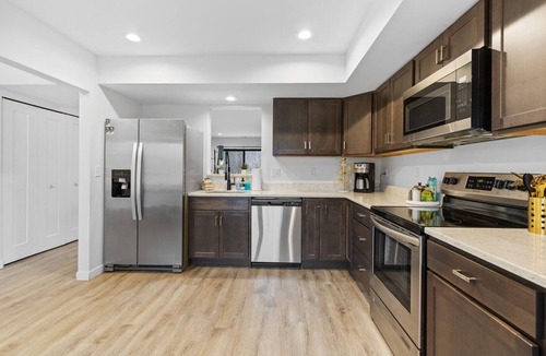 Hermantown House | Hawk's Nest | New Construction 3 Bedroom Townhome