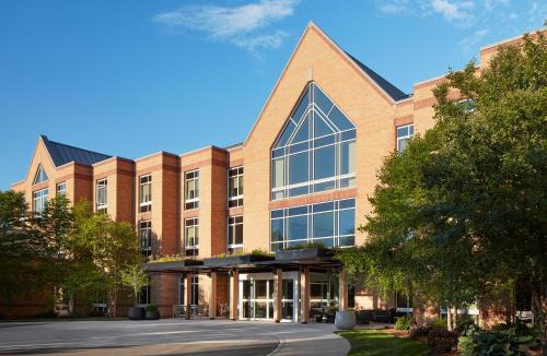 Holland Hotel | Haworth Hotel at Hope College