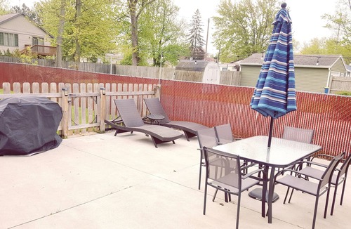 South Haven House | Hazel Street Beach Retreat