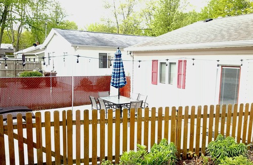 South Haven House | Hazel Street Beach Retreat