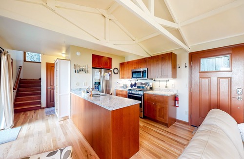 Otis Cabin | Heavenly Ocean/River View Home w/Deck, Serene Surroundings, & Free WiFi