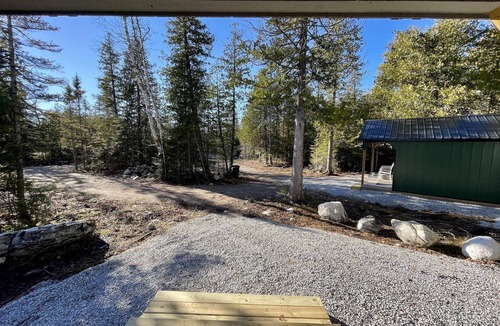 Drummond Island House | Henry's & White Birch Cabins - Johnswood Off Grid Cabins on Drummond Island