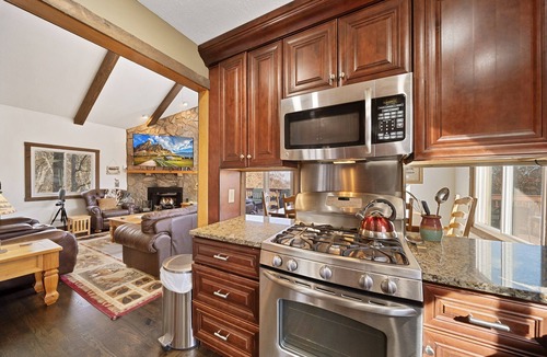 Seven Devils Cabin | High Country Escape with Views