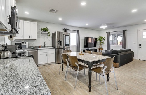 Laveen Village House | Hike, Golf & Explore: Pet-Friendly Phoenix Casita!