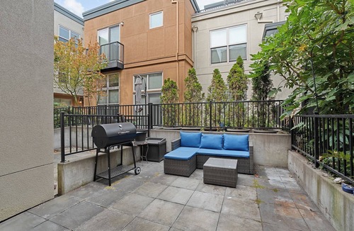 Orenco Station Condo | Hillsboro's Best at Your Doorstep with pool & gym