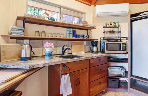 Alvadore Cottage | Hillside Deck Cottages: A cozy, rustic PNW retreat perfect for 4.