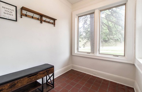 Endion Apartment | Hillside Haven w/Private Garage & Grill