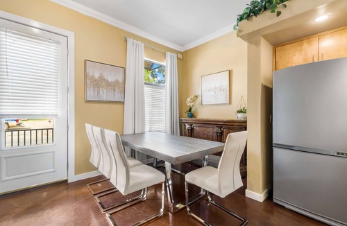 Old East Hill Condo | Hip & vibrant townhome near downtown with private patio, grill, AC, and WiFi