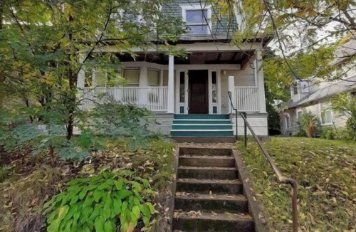 Grand Rapids House | Historic 3 bedroom home 2 blocks from Medical Mile