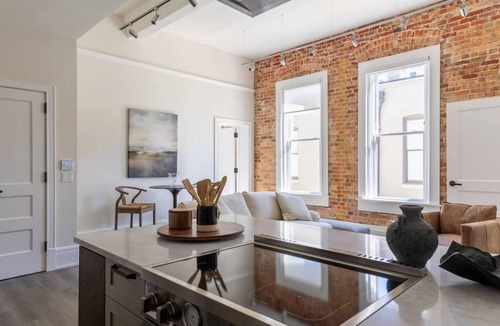 Downtown Condo | Historic Charm Southern Exposure
